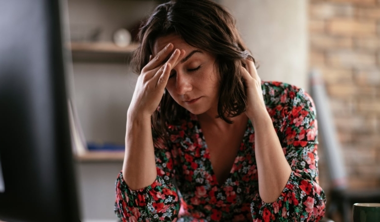 Kadınların Sessizce Yorulduğunu Gösteren 9 İşaret