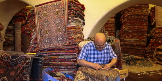 Makine Halısı Nedir? Nasıl Temizlenir?